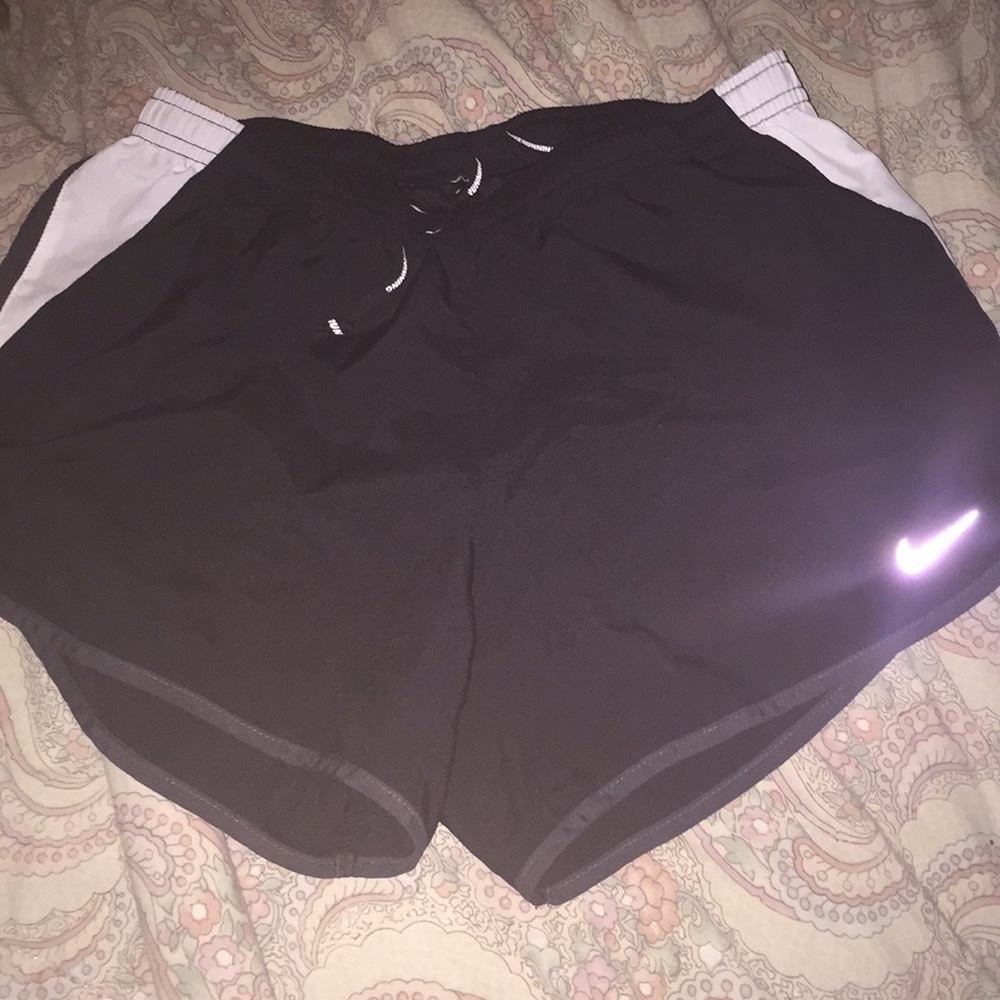 Black and white Nike dri-fit shorts